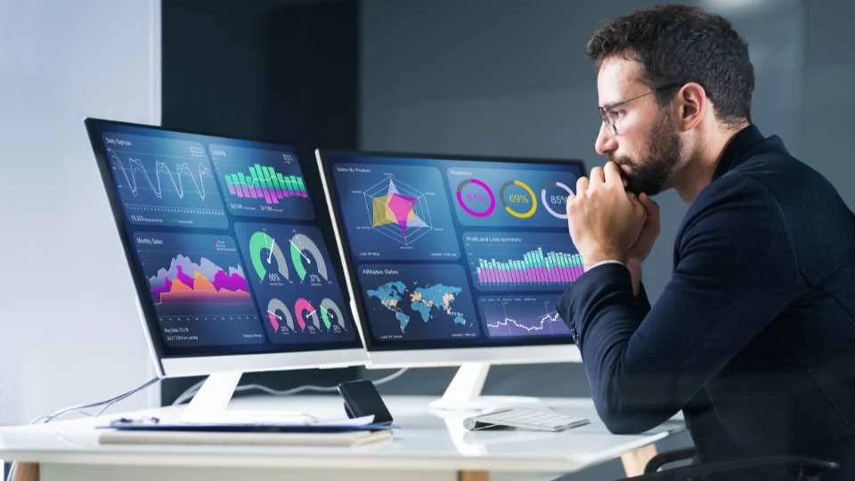 Business Analyst (AI/Tech)